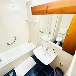 Oura شقة *